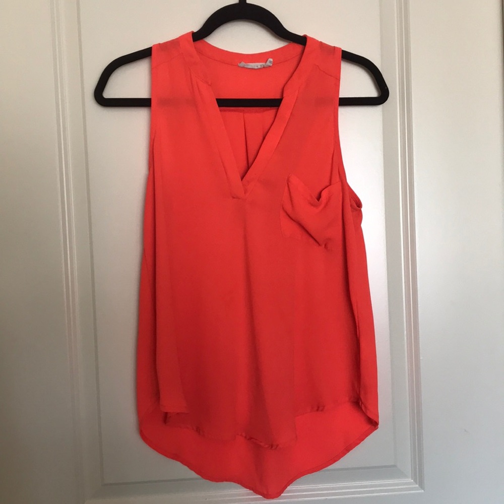 Beautiful bright Lush tank top!